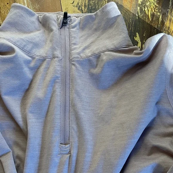 Vuori Cresent 1/2 Zip Long Sleeve Pullover, S - Picture 4 of 8